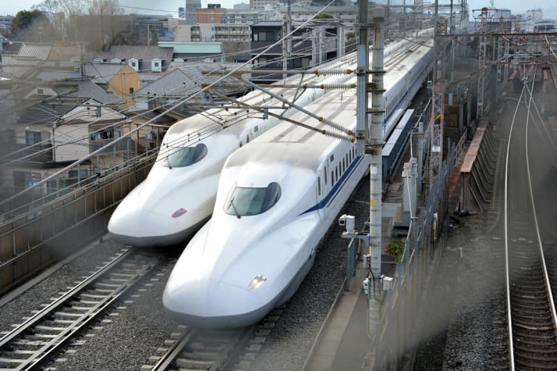 東海道新幹線、15日に計画運休の可能性　台風7号接近で、行程変更呼びかけ