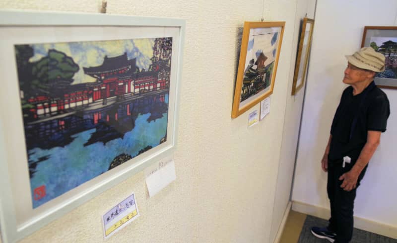 平等院、金閣寺、大徳寺…京都の寺社を切り絵で表現「写実と異なる配色見て」