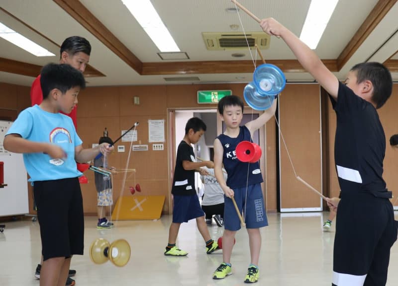 「ディアボロが上手くなりたい」子どもたちが憧れる妙技