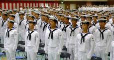 京都・舞鶴の海自隊員262人巣立つ　少子化やウクライナ侵攻で入隊は激減