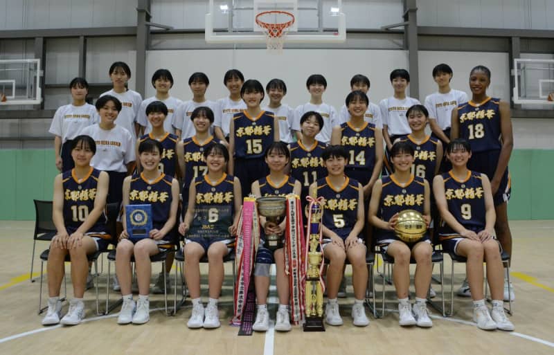 女子バスケ席巻する京都精華学園　インターハイ連覇の高校に続き中学も全国V、相乗効果で強化