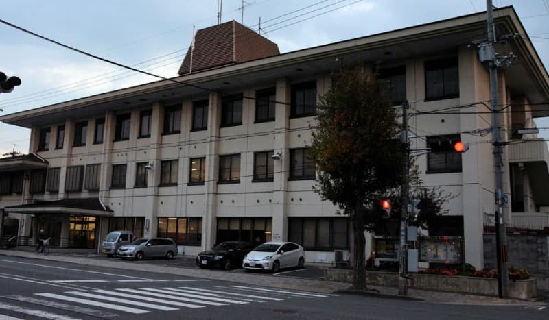 京都の堀川通で無免許ひき逃げ、トラック運転の28歳男を容疑で逮捕