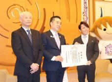 西川貴教さんが「イナズマロックフェス」収益を滋賀県に寄付　「琵琶湖保全に役立てて」