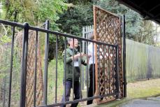 シカ出没で臨時休園の京都府立植物園が再開園へ「園内の安全を確認できた」