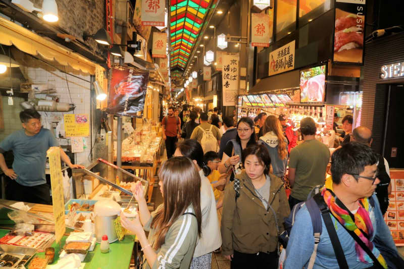 「京都の台所」錦市場、オーバーツーリズム対策強化　世界無形文化遺産を見据えて