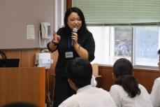 京都唯一の海女、漁師目指す高校生にアドバイス　仕事への姿勢や責任感を語る