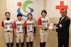 「今なお苦しい生活続く人のために」滋賀の社会人女子野球チームが義援金寄付