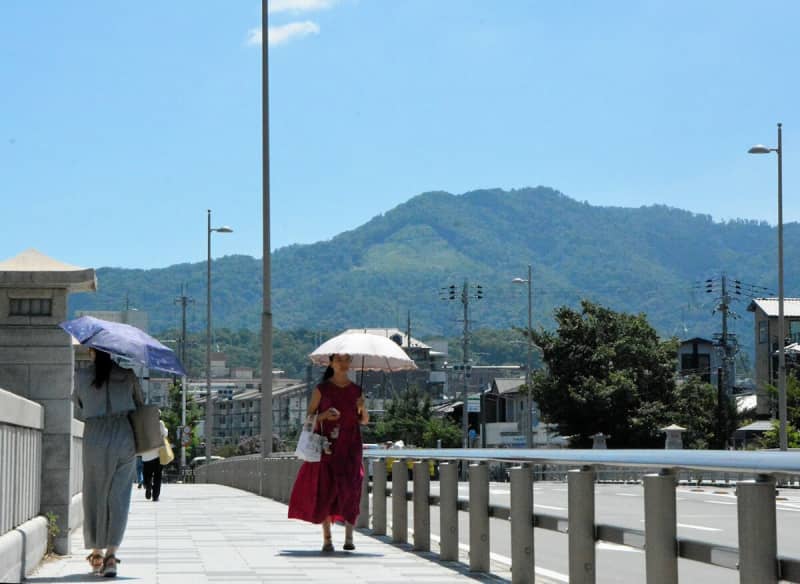 【速報】京都市、観測史上4位タイの39.4度　8月上旬も災害級の暑さ、再び39度予想
