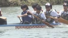 力を合わせて…天降川ドラゴンボート大会　“思い出づくりと団結力を”インドネシアの実習生チームも