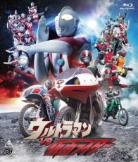 『ウルトラマンVS仮面ライダー』で明らかに！　二大ヒーロー「演じ方の違い」