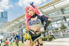 【コスプレ】肉体美すごっ！　尻から太ももにかけての曲線美が見事な再現度の『ゼンゼロ』ニコ・デマラ