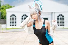 【コスプレ】香港美女による『ブルアカ』砂狼シロコの水着姿がマジ天使！「かわいい」