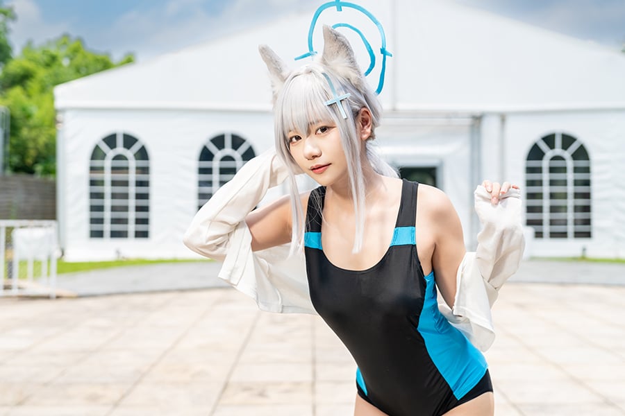 コスプレ】香港美女による『ブルアカ』砂狼シロコの水着姿がマジ