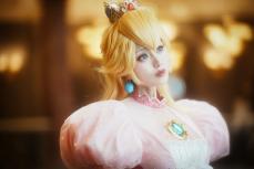 【美麗】「ピーチ姫」のコスプレ写真が美し過ぎ！「クッパがさらっちゃうのも納得」と絶賛の声