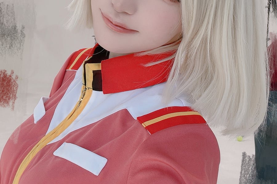 美しすぎる…」初代『ガンダム』セイラさんの美麗コスプレイヤーに