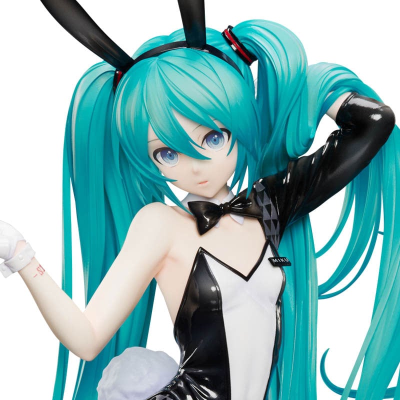 プレ値つくミクさんのバニーフィギュア再販開始に歓迎の声 全高300mmと