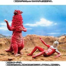 ラババン、怪獣 35年後にようやく「本当の姿」を披露 不遇の『セブン』ラスボス