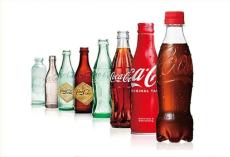 「コカ・コーラは瓶が美味しいと思う」容器によって味が違う？おいしく飲むには？　メーカーに聞いてみた