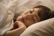 「睡眠の質をよくしたい」と思う人は約8割　しかし…実際に「具体的な対策」をしている人はどれくらい？