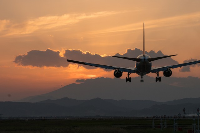 「また逢う日まで」仙台空港のお見送り電話って？「別れを惜しむ会話が聞こえて涙ぐむ」