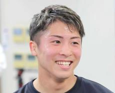 「この人は超えられない」井上尚弥がトレーナーである父の誕生日を祝福　幼少期の親子写真も公開