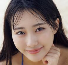 こんな幼なじみがいたら…田中美久さんが妄想グラビアに登場　ビーチで真っ白美肌のビキニ姿