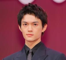 朝ドラ出演中、高校球児役の俳優が金髪に…実は有言実行だった！？「爆イケ」「めっちゃ似合ってる」