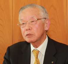 机バンバン相生市長、なぜ怒った？携帯電話持たぬ75歳、ネット炎上「実感ない」元相生担当記者が聞いた