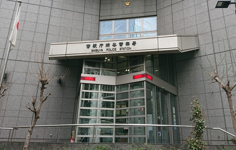 顧客から現金詐取疑い　SMBC日興証券の元社員を逮捕　警視庁