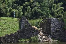 彦根城の内堀の石垣崩れる　15日から断続的に大雨　滋賀