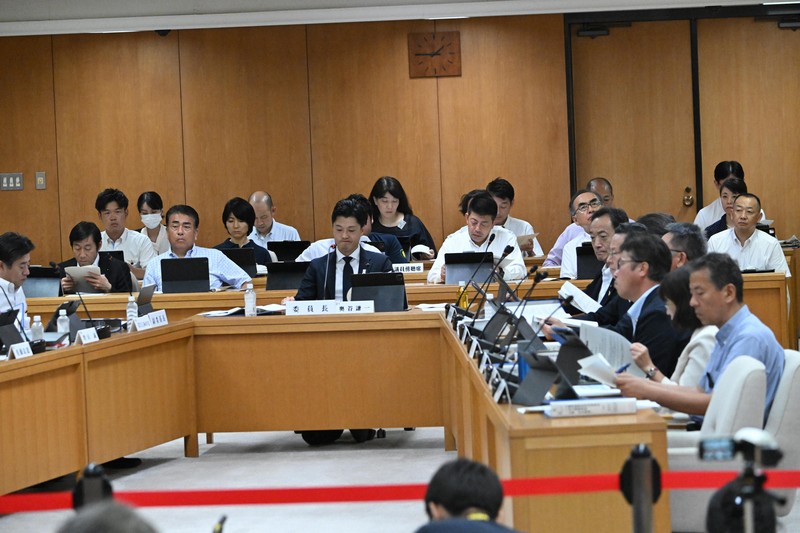 百条委、元局長作成の陳述書を公開　兵庫県知事パワハラ疑惑