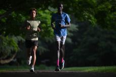 「平和のために走りたい」　紛争続く南スーダン陸上選手がパリ五輪へ