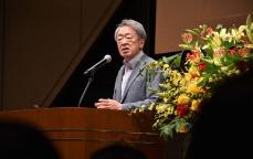 池上彰さん「学び始めに遅いことない」　武蔵野大創立100年で講演