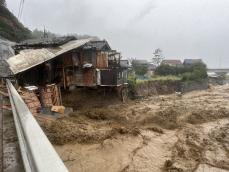 「正月の地震よりひどい」　濁流に土砂崩落、住民ら眠れぬ夜　能登