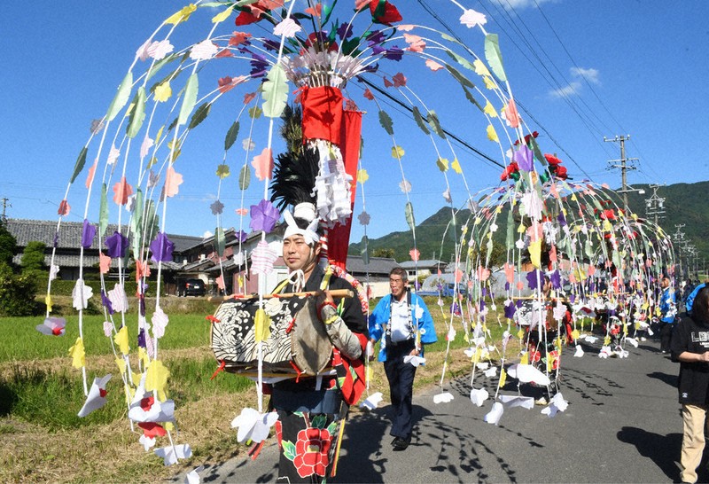 「勝手神社の神事踊」、ユネスコ登録後初のフル開催　三重