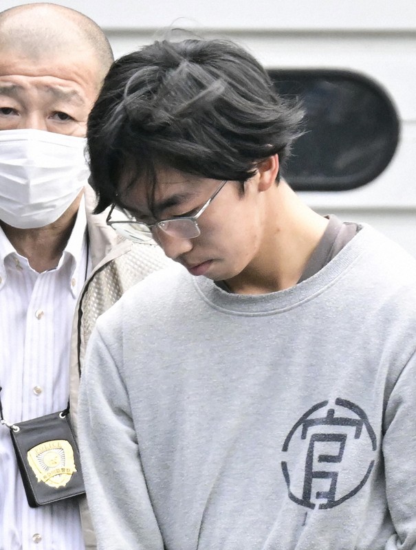 横浜強盗殺人　22歳容疑者「税金滞納し『ホワイト案件』に応募」