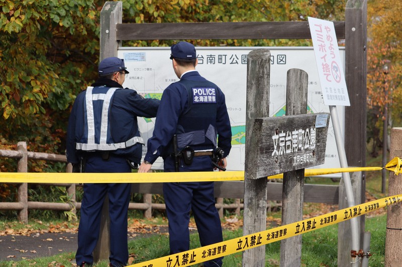 公園で大学生死亡、交際相手の女性ら4人逮捕　傷害容疑など　北海道