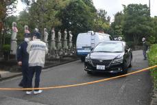 奈良の霊園に遺体　死体遺棄容疑で71歳逮捕　「同居の母親」と供述