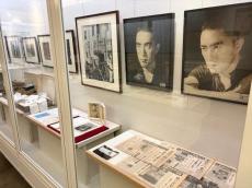 三島由紀夫生誕100年の企画展始まる　未公開書簡も展示