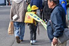 中学生2人死傷、逮捕でほっとしたが…住民恐怖「こんな近くに…」