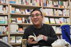 本を通じて広がる世界　200回以上続く読書会　甲府の春光堂書店