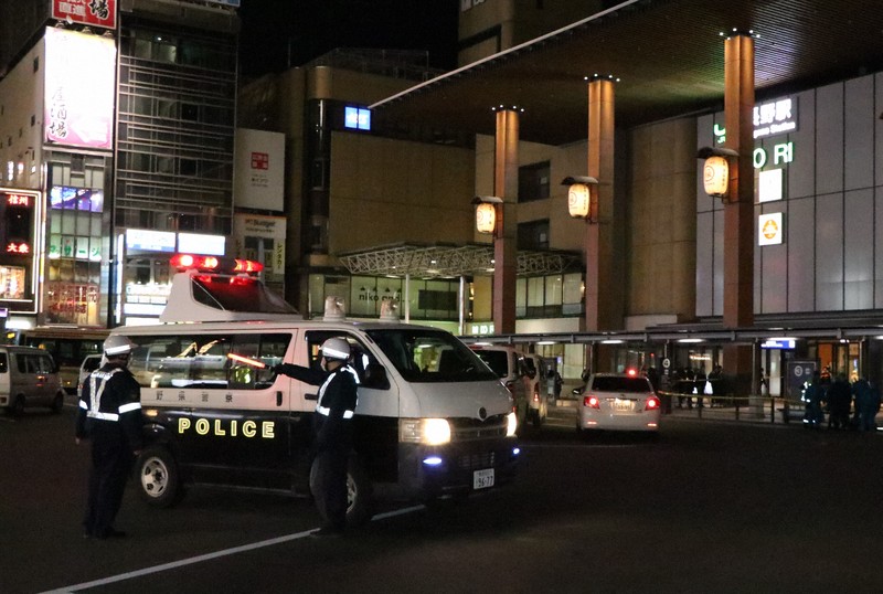 「血まみれの男性が」　長野駅前の殺傷事件、目撃者が語る恐怖