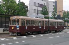 熊本市電の人気車両「5014号車」引退へ　朝ラッシュ支え約50年