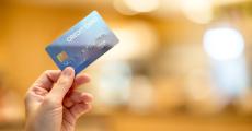 初めてクレジットカードを作る際の注意点とは？選び方も詳しく解説