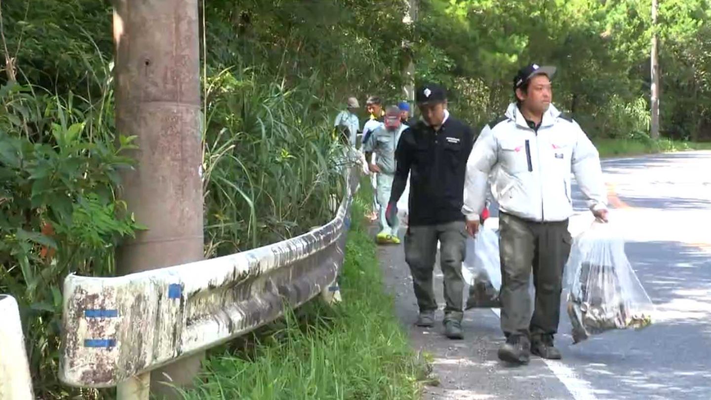 道路を美しく安全に　奄美・瀬戸内町で清掃　鹿児島