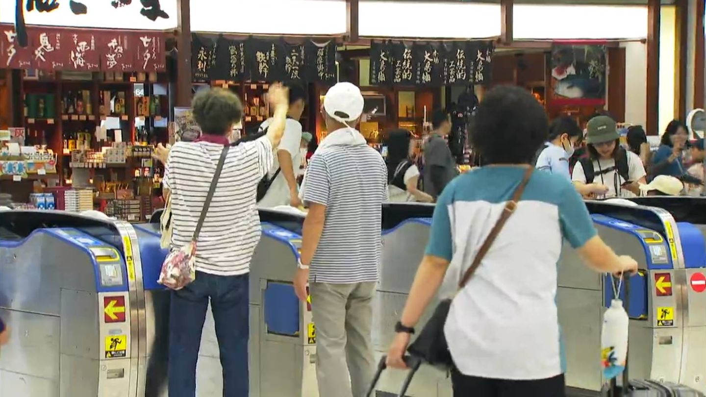 「鹿児島で食べたいものはとにかく肉だね」 最大9連休 お盆休みの帰省ラッシュ始まる