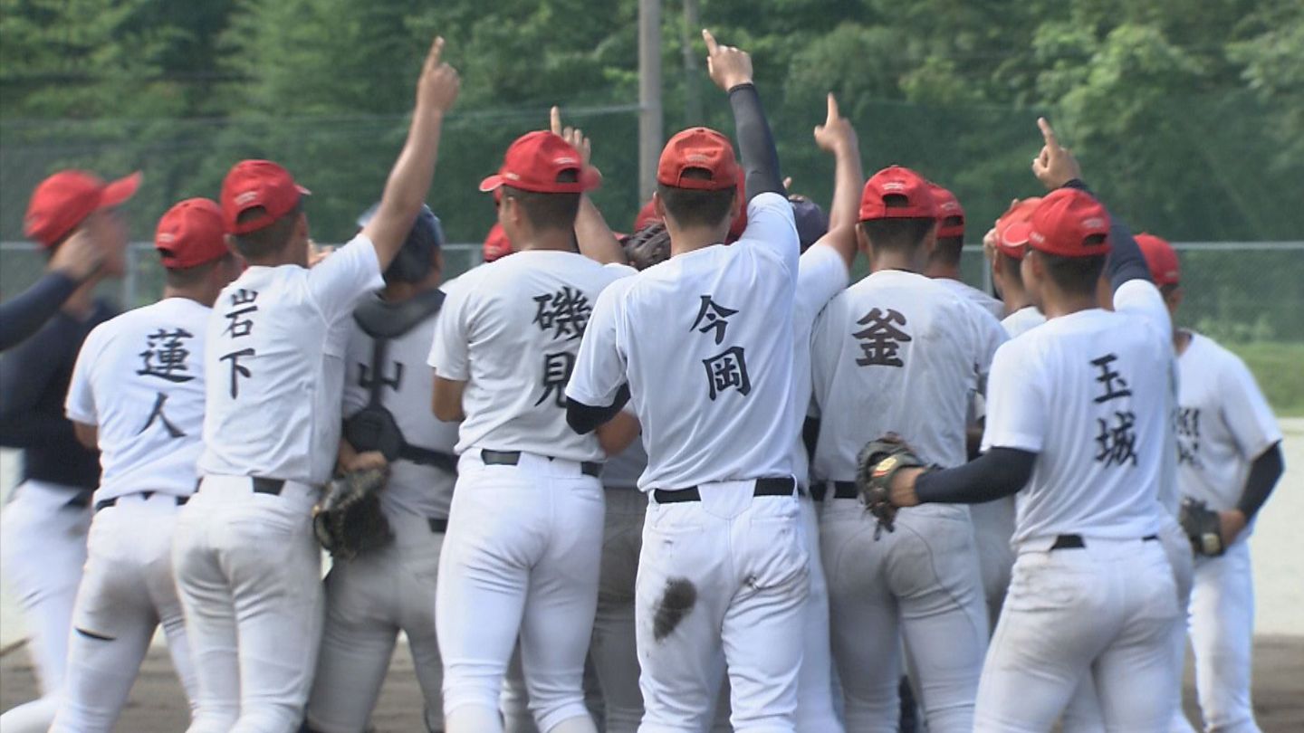 神村学園　終盤の猛攻で接戦制す　今岡「気持ちで打った」逆転打　今村147球完投