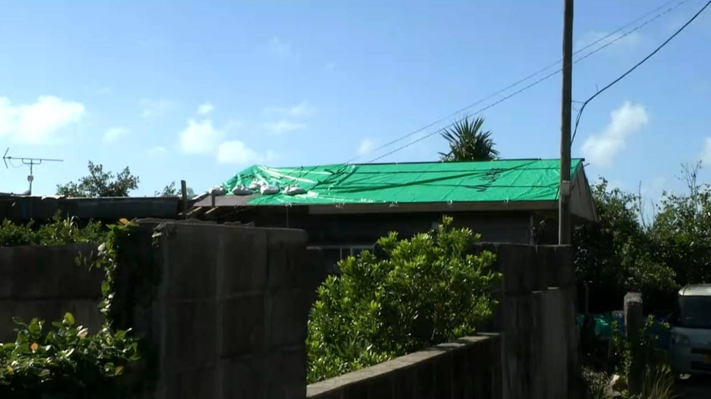 台風14号 奄美地方18日夕方にかけて最接近か　うねりを伴った高波に警戒が必要　鹿児島