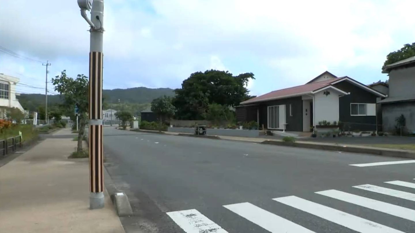 横断歩道を歩行中の70代女性が軽乗用車にはねられ重体　軽乗用車運転の男を逮捕　奄美市