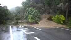 鹿児島・与論町に大雨特別警報　1日半で1年間の1/3の雨量　土砂災害に厳重警戒